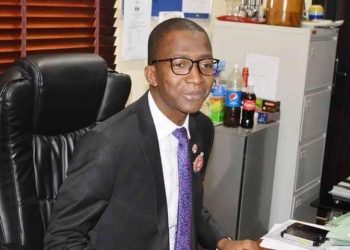 Court sets aside order jailing EFCC chairman for contempt