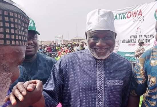 Yusuf Lasun, former Osun LP guber candidate, joins PDP
