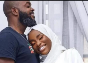 Yomi Gold second marriage fails, announces divorce from wife, Amina