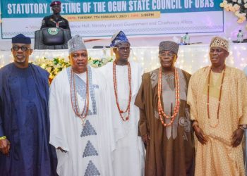 Naira scarcity protest: Abiodun sues for peace, meets traditional rulers