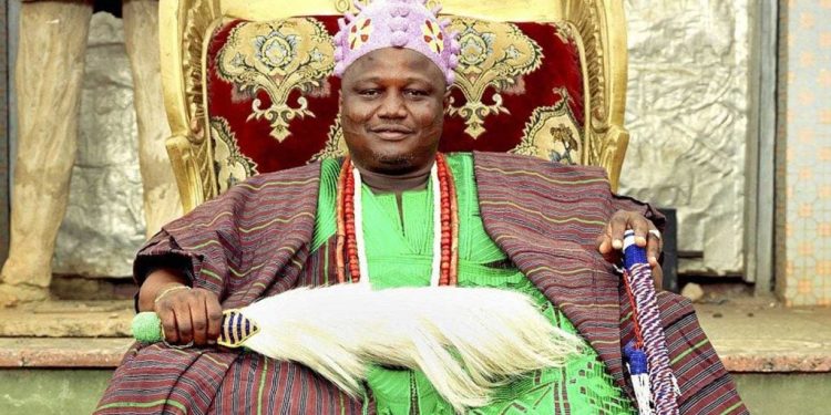 2023: Controversy trails Ataoja of Osogbo’s purported support for PDP in Osun