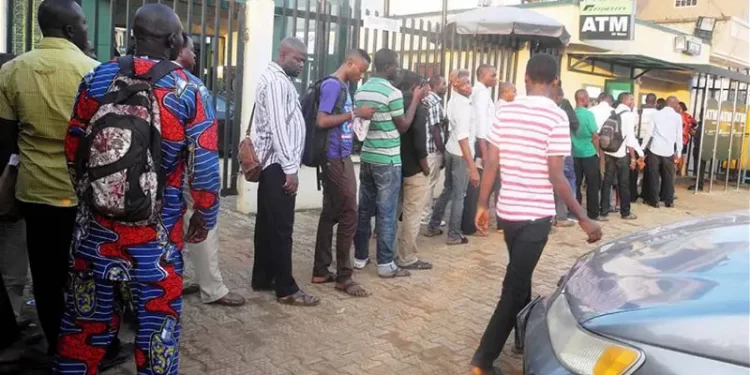 Queues persist at ATMs as Banks reject old naira notes 