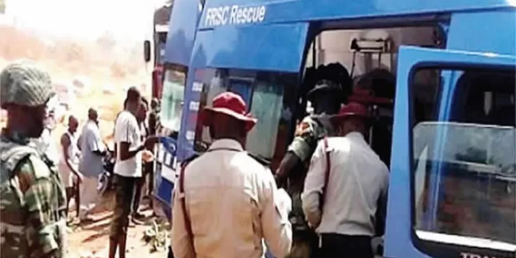 10 burnt to death on Oyo-Ogbomoso road auto crash