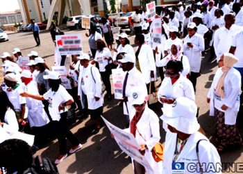 Crisis looms in Health Sector as Resident Doctors Give FG Two-Week Ultimatum Over Pending Agreements
