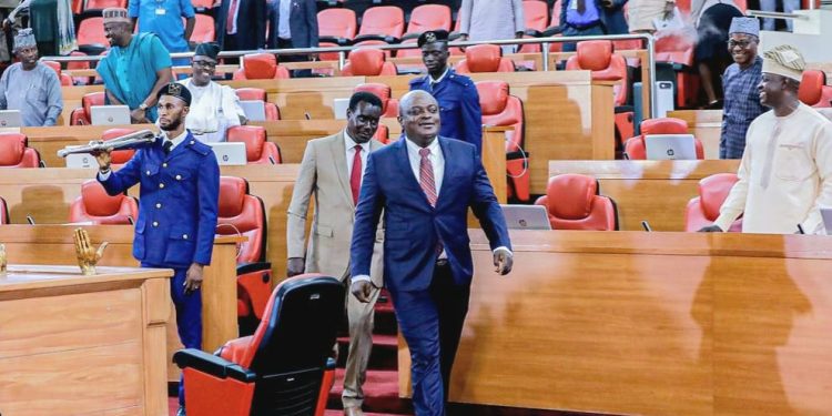 Lagos Assembly stops salaries of unapproved appointees of Sanwo-Olu