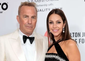 Actor Kevin Costner’s wife of 18 years is filing for divorce