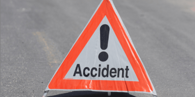 Many feared dead as truck crushes two commercial buses in Onitsha (video)