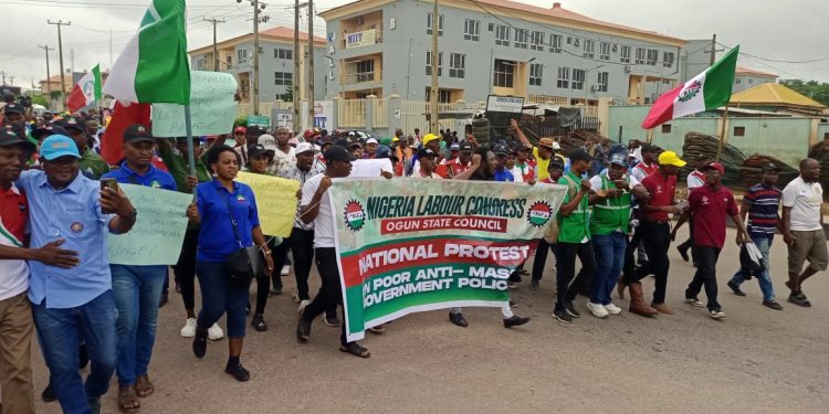 Fuel Subsidy Removal: Abiodun Assures Labour Of More Palliative Measures