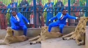 Pastor locks self up with 3 lions, Lawmaker offers paid trip to Zoo as gift