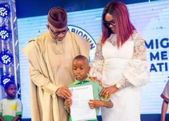 Abiodun Doles Out N55m In ScholarshipTo Indigent Students In Memory Of Late Son