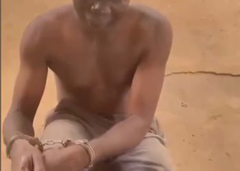 Man confesses to stealing a friend’s pen!s after they exchanged greeting (video)