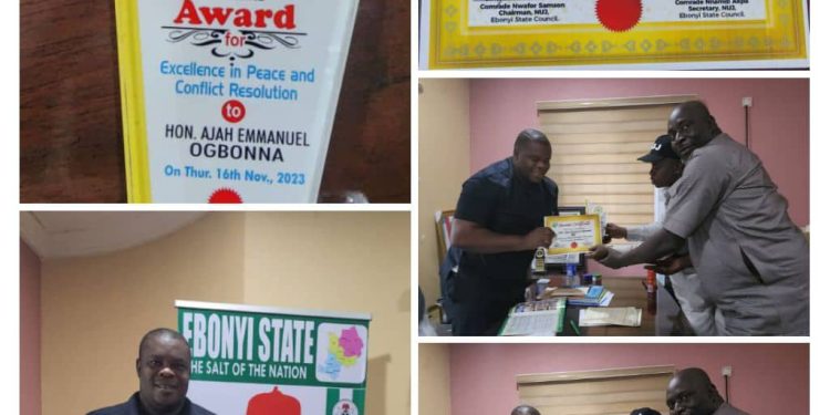 Ivo LG Chairman Receives Award Of Excellence In Peace And Conflict Resolution By Ebonyi NUJ