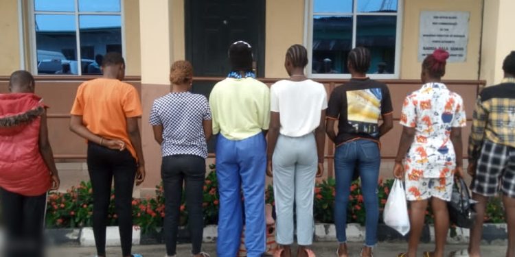 Woman arrested as Immigration foils attempt to smuggle 7 Nigerian girls to Burkina Faso for prostitution