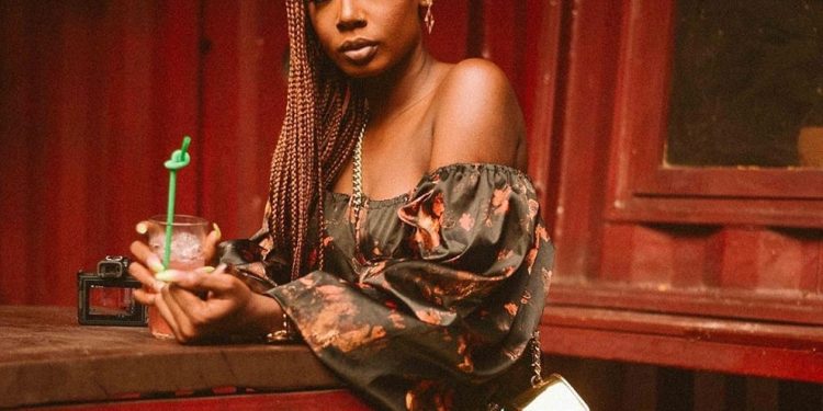 I bring nothing than my sweet and succulent pu$$y to the table – Tolanibaj