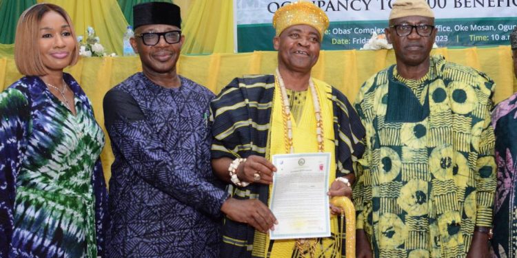Abiodun gives out 5,000 C of Os to beneficiaries, says lands available to genuine investors 