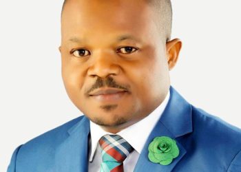Merry Christmas Nigerians, Armstrong Sends His Warm Wishes