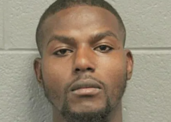 Man robs bank with a very polite note days after being cleared of bank robbery