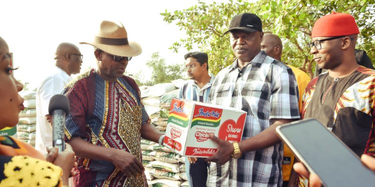 65th Anniversary: Sir Emeka Offor Begins Distribution Of Palliatives To Anambra Correctional Center