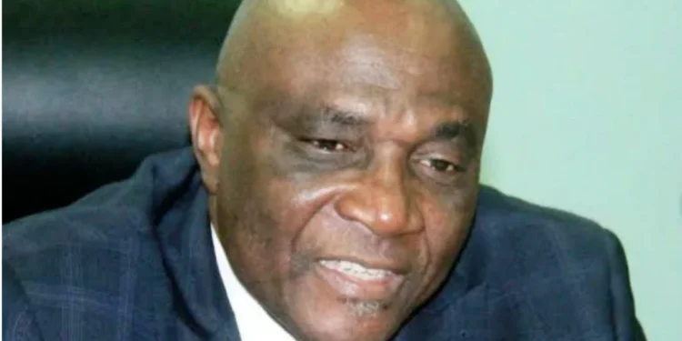 Dump your dollars to avoid tears, Naira will appreciate – Presidency warns FX speculators