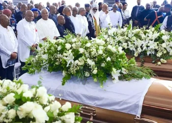 Wigwe, wife, son laid to rest in Rivers (Photos)