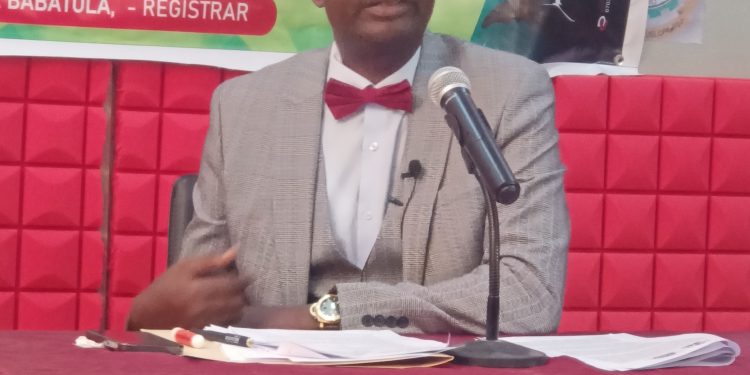 795 Federal Poly Ilaro graduates obtain distinctions ….. Unveils electric tricycle, biometric device produced by the Institution