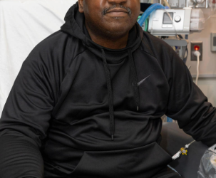 First patient of pig kidney transplant discharged from hospital