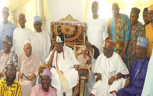 Kingmakers divided over nomination of Olubadan designate, Oba Olakulehin