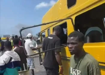 Eid-el-Fitri tragedy: Passengers flung into Lagoon in 3rd Mainland Bridge accident