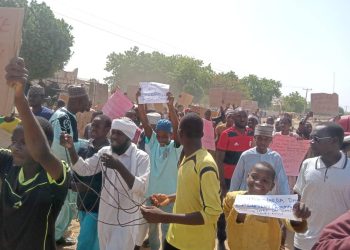 Emirate Tussle: Protests Erupt In Parts Of Kano Over Sanusi’s Reinstatement