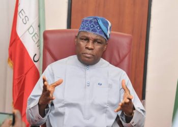 ‘You Should Be In Jail’, Nigerians Knock PDP Senator Who Confessed Buying Votes