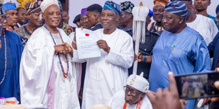 Beaded Crown: Olubadan Coronates Ladoja As Oba Oju Opo Of Ibadanland