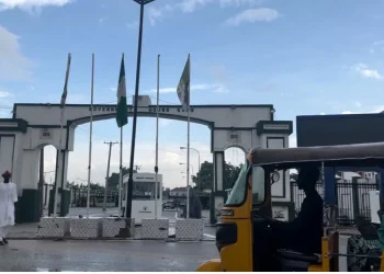 Protesters breach security, gain access to Kano government house