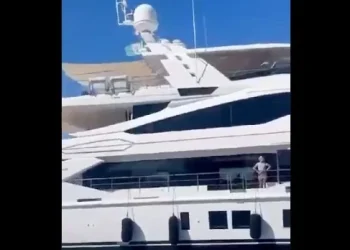 Presidency disowns yacht spotted in France with Nigerian flag