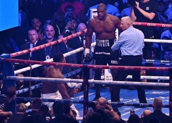 Daniel Dubois defeats Anthony Joshua by knockout in fifth round