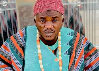 I’m a pastor, God speaks through me – Portable