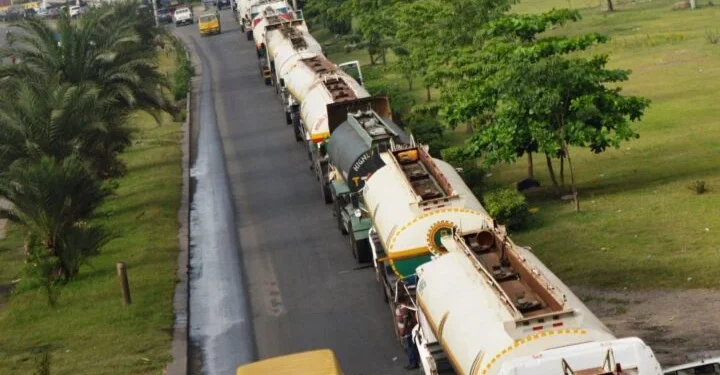 IPMAN counters Dangote, says oil marketers unable to load petrol from refinery for days