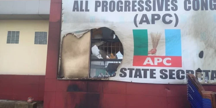 ‘Explosion’ rocks Rivers APC secretariat of Tony Okocha-led faction