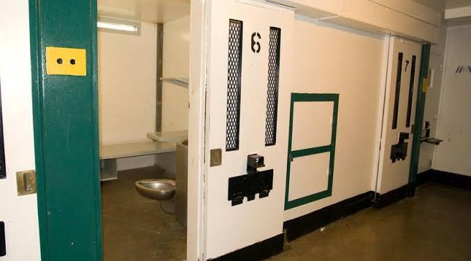 Death row inmate ordered to choose between three options for how he wants to die