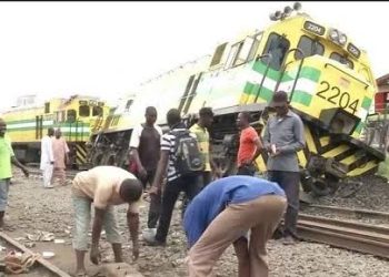 Train crushes man to death in Lagos