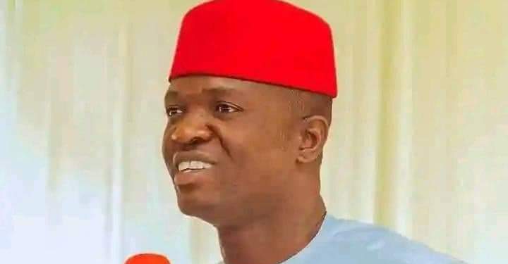 Ebonyi Youths Celebrate Gov Nwifuru Over 700Km Roads, Zero Debt