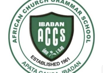 Alumni donate school uniforms to African Church Grammar School