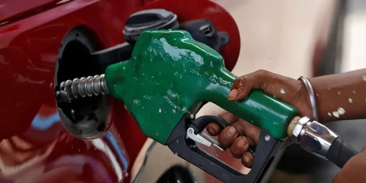 Fuel to sell N935 per litre nationwide from Monday – IPMAN