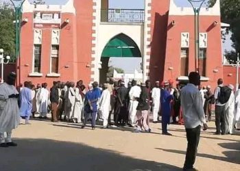 Kano government slams FG over sealing of Emir Sanusi’s palace