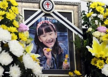 Teacher strangles, stabs 8-year-old girl to death in elementary school