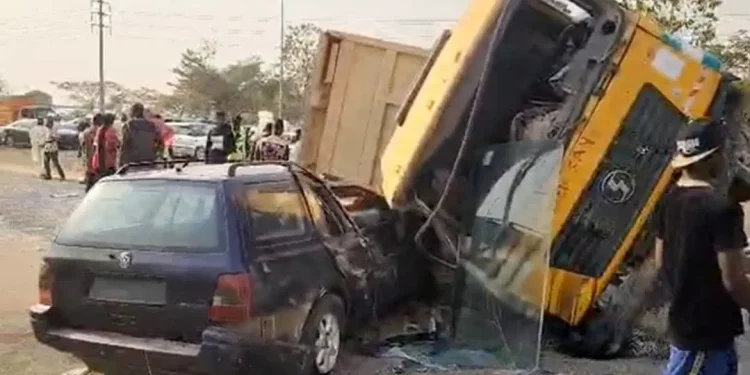 12 burnt to death in Benin-Auchi road accident