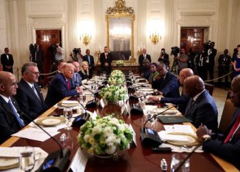 You speak English so well, where did you learn it – Trump asks Liberian president (video)
