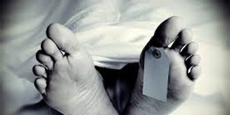 Man dies while fighting with another man he met at girlfriend’s house