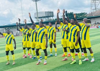 Warri Wolves Battle Bendel Insurance In Bayelsa Pre-season Football Tournament