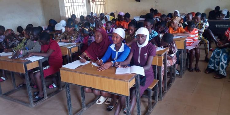 Summer Coaching: Nigerians Urge to Support Government in Promoting Quality Education