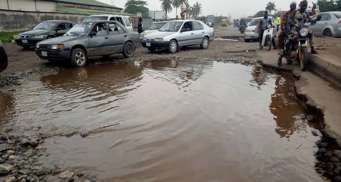 The Broken Streets That Make Big Roads Useless